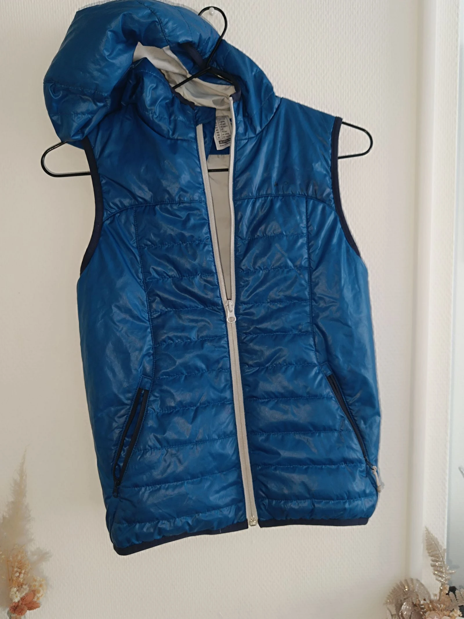 Veste sans manche bleu💙10ans garçon 